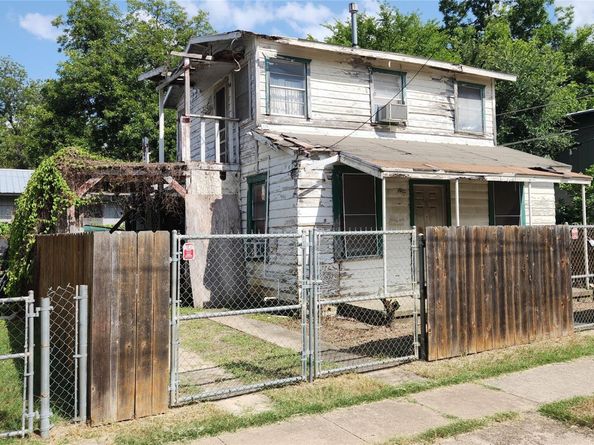 85 W Navasota ST, Austin TX 78702