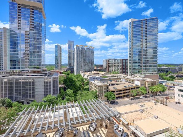 360 Nueces ST 1116, Austin TX 78701