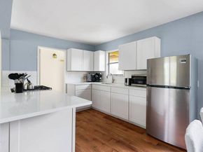 1100 Neans DR, Austin TX 78758