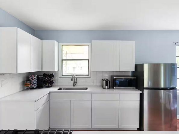 1100 Neans DR, Austin TX 78758