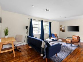 1100 Neans DR, Austin TX 78758