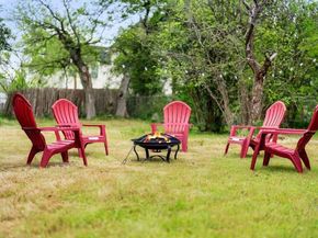 1100 Neans DR, Austin TX 78758