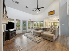602 Jessie ST, Austin TX 78704