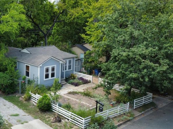 2108 Rountree DR, Austin TX 78722