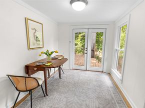 2108 Rountree DR, Austin TX 78722