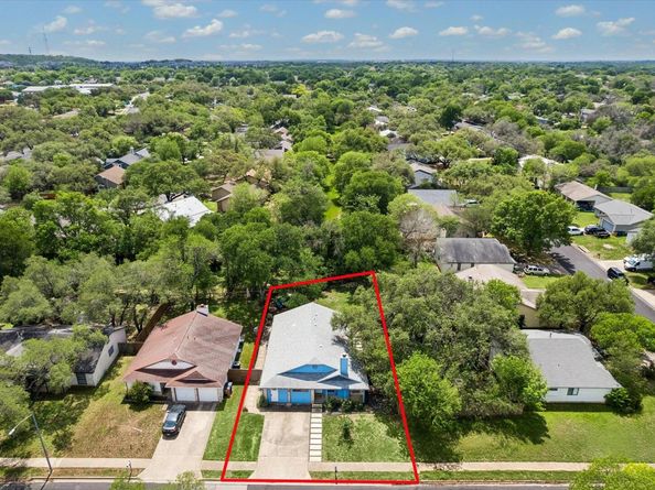 3811 Stonecroft DR, Austin TX 78749