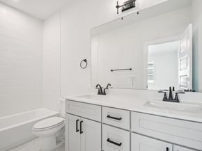 200 W 56th ST 5102, Austin TX 78751