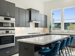 5500 Sendero Hills PKWY, Austin TX 78724