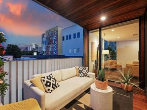 1010 W 10th ST 102, Austin TX 78703