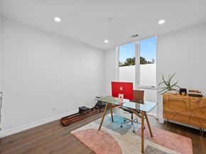 1010 W 10th ST 102, Austin TX 78703