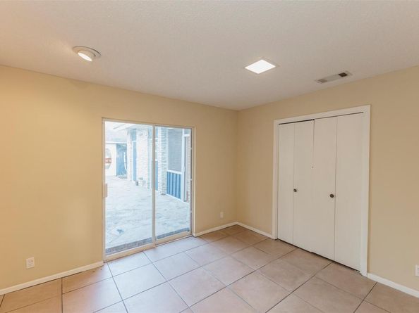 3809 Wyldwood RD, Austin TX 78739