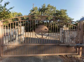 3809 Wyldwood RD, Austin TX 78739