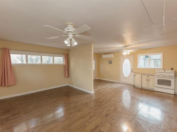3809 Wyldwood RD, Austin TX 78739