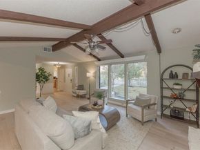3809 Wyldwood RD, Austin TX 78739