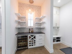 712 Cardinal LN A, Austin TX 78704