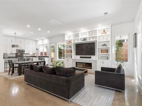 712 Cardinal LN A, Austin TX 78704
