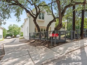 712 Cardinal LN A, Austin TX 78704