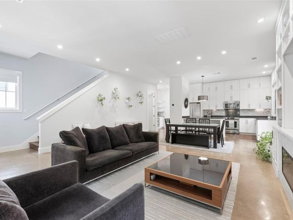 712 Cardinal LN A, Austin TX 78704