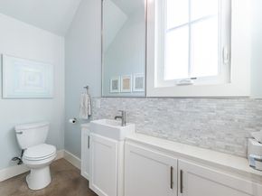 712 Cardinal LN A, Austin TX 78704