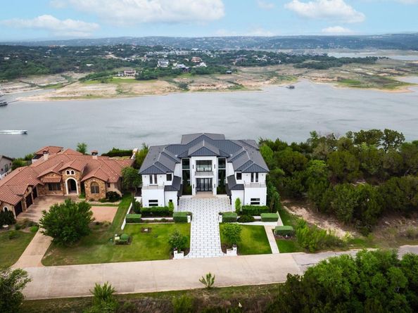 912 Watercliffe, Lago Vista TX 78645