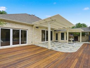 6513 Way LN, Austin TX 78739