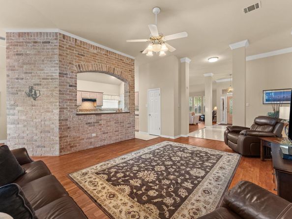 603 Flamingo BLVD, Lakeway TX 78734