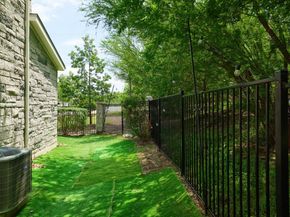 2624 Metcalfe RD 24, Austin TX 78741