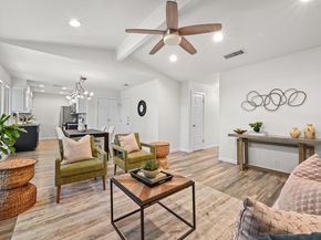 915 Bodark LN, Austin TX 78745