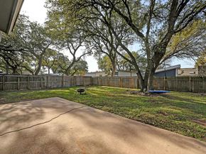 915 Bodark LN, Austin TX 78745