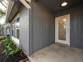 915 Bodark LN, Austin TX 78745