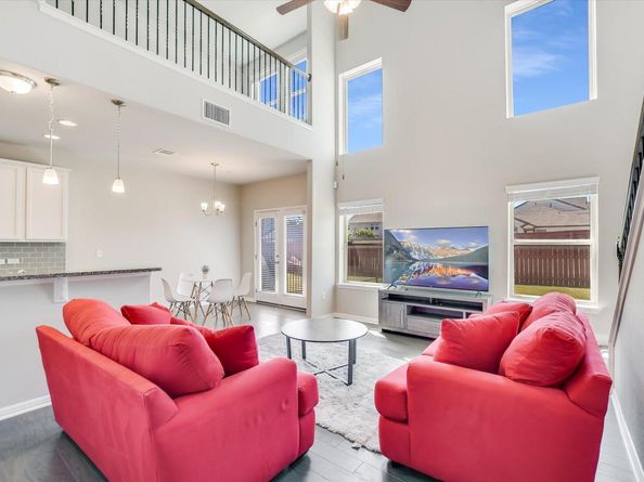 1607 Airedale RD, Austin TX 78748