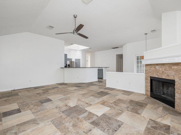 2424 Emmett PKWY, Austin TX 78728