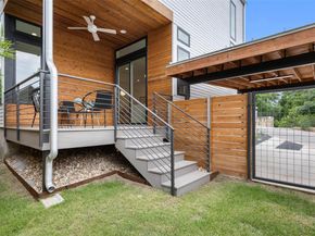 900 S 2nd ST 21, Austin TX 78704