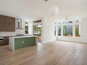 900 S 2nd ST 21, Austin TX 78704