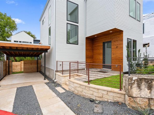 900 S 2nd ST 21, Austin TX 78704