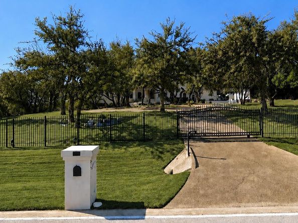 3735 Lost Creek BLVD, Austin TX 78735