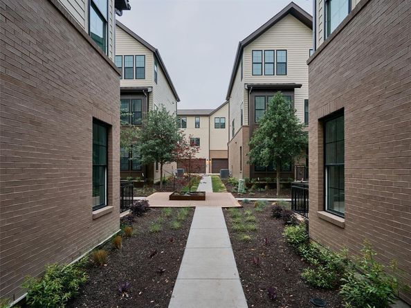 2209 Woodland Ave 603, Austin TX 78741