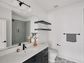 2209 Woodland Ave 603, Austin TX 78741