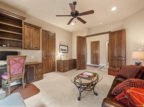 14 Borello DR 14, Austin TX 78738