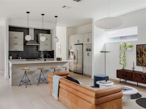 4425 Jinx Ave 1, Austin TX 78745