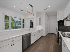 1403 W 12th ST B, Austin TX 78703