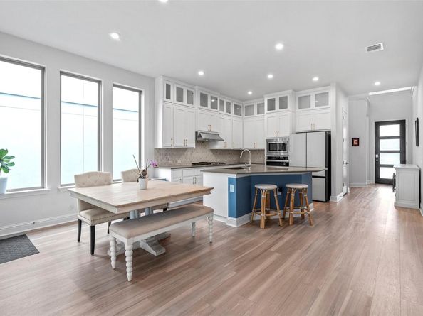 236 Diamondback DR, Georgetown TX 78628