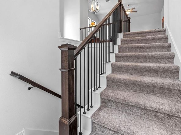 236 Diamondback DR, Georgetown TX 78628