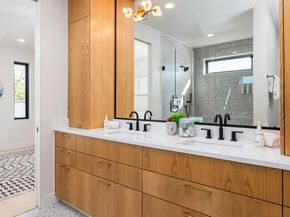 6620 Isabelle DR A, Austin TX 78752