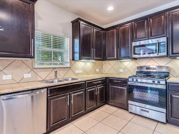 8601 Rock Pigeon DR, Austin TX 78729