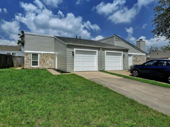 913 Sirocco DR A & B, Austin TX 78745