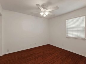913 Sirocco DR A & B, Austin TX 78745