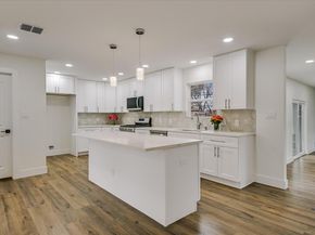 1520 Weyford DR, Austin TX 78757