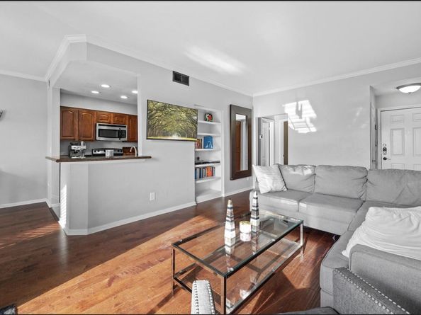 6000 Shepherd Mountain CV 2202, Austin TX 78730