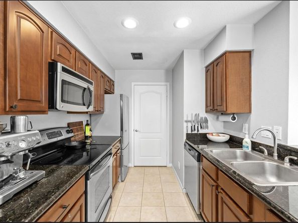 6000 Shepherd Mountain CV 2202, Austin TX 78730